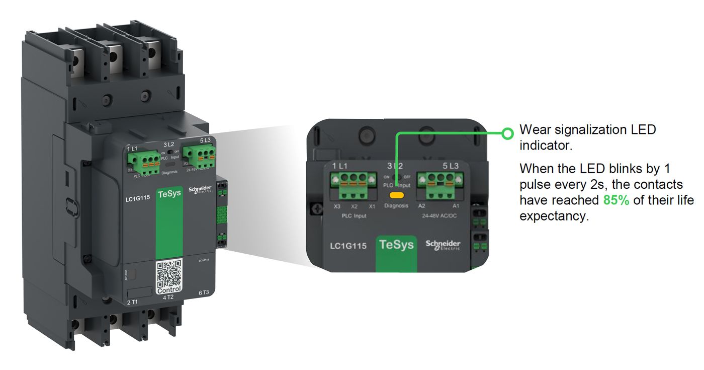 Primer plano del contactor TeSys Giga, que muestra el indicador LED de desgaste.