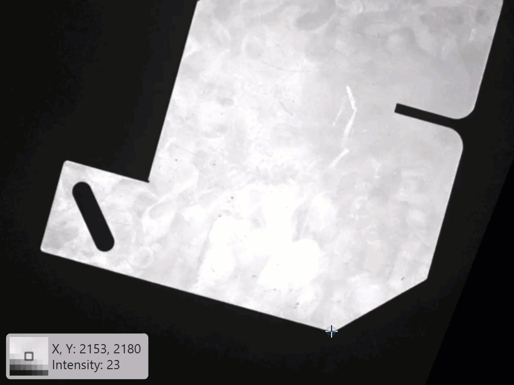 Animation showing a user performing an interactive measurement of an angular feature by interactively placing the angle tool.